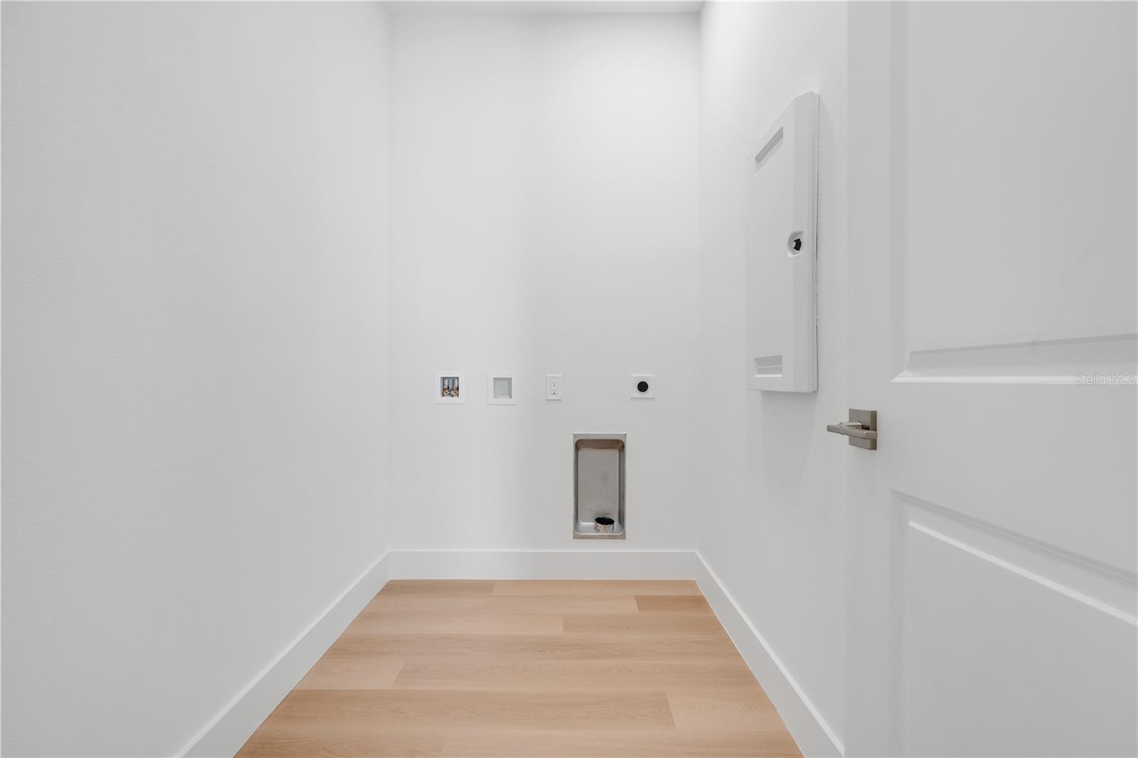 HERNANDO BEACH - Residential