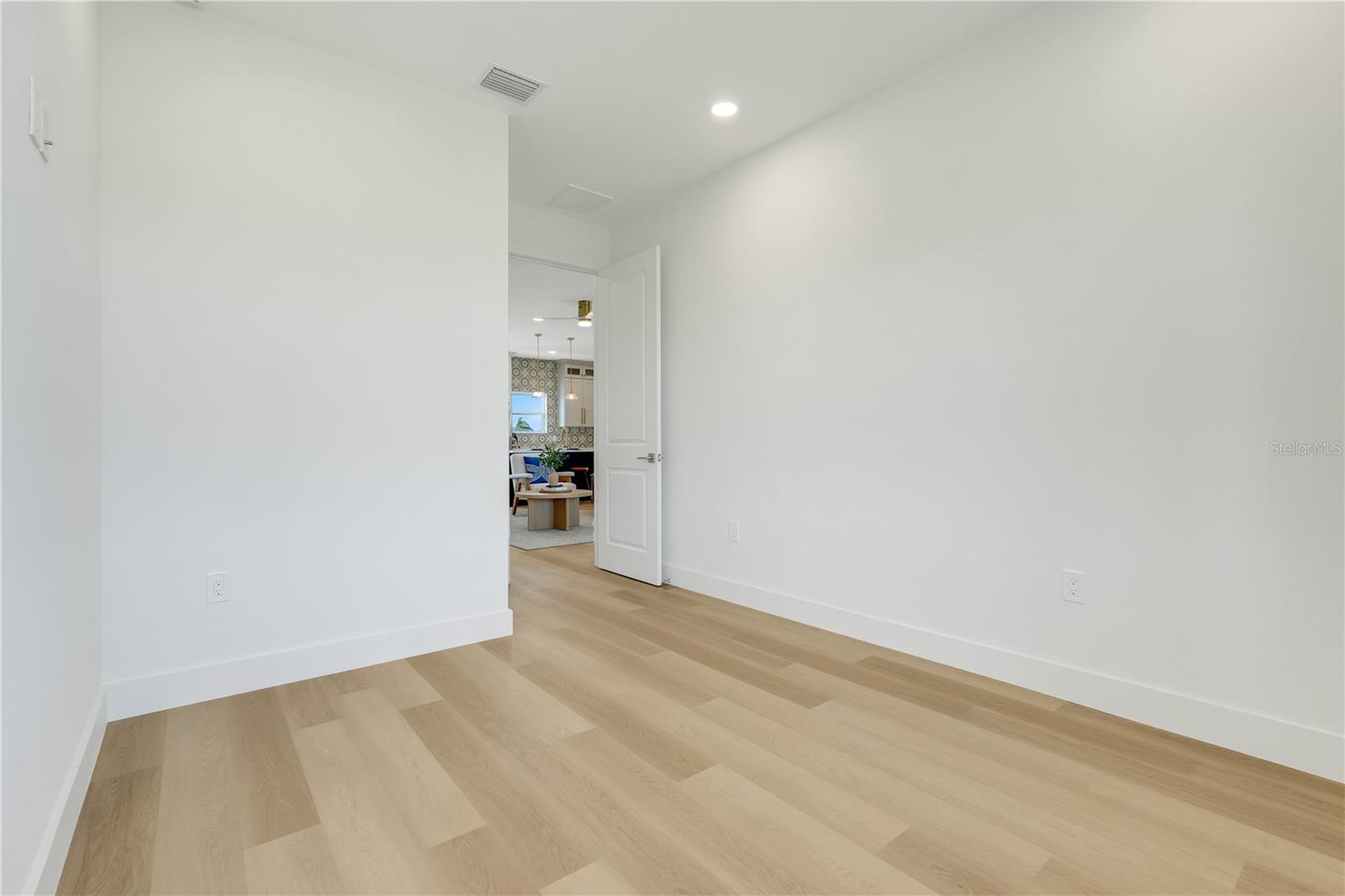 HERNANDO BEACH - Residential