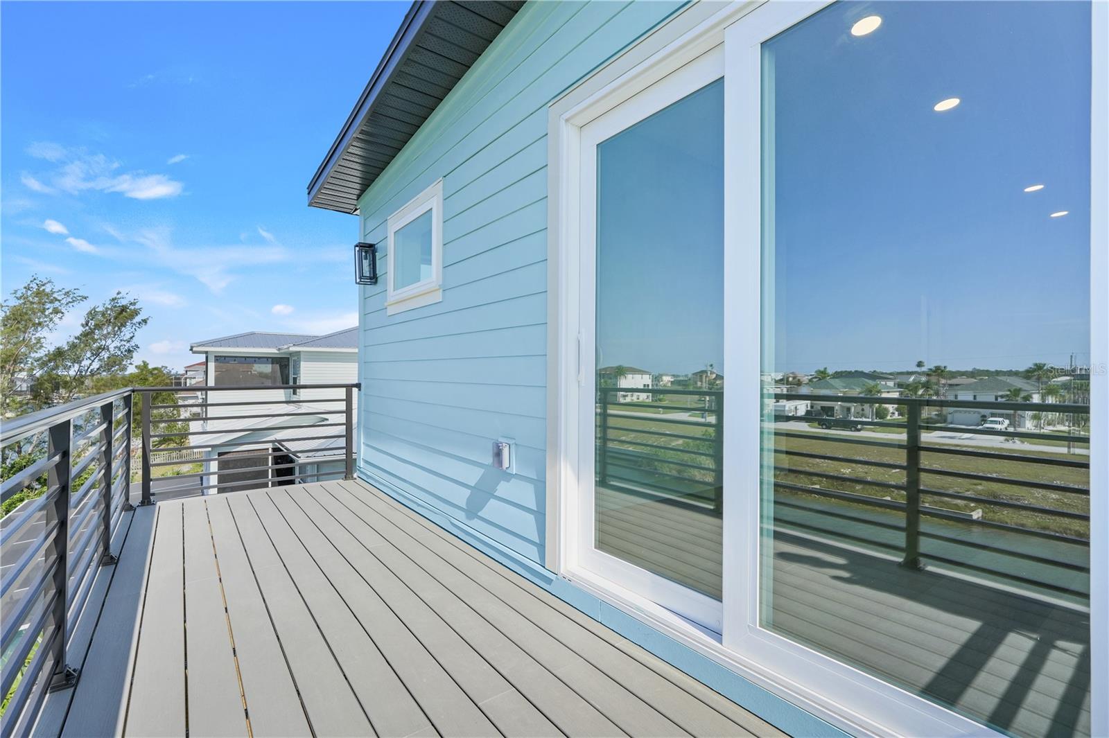 HERNANDO BEACH - Residential