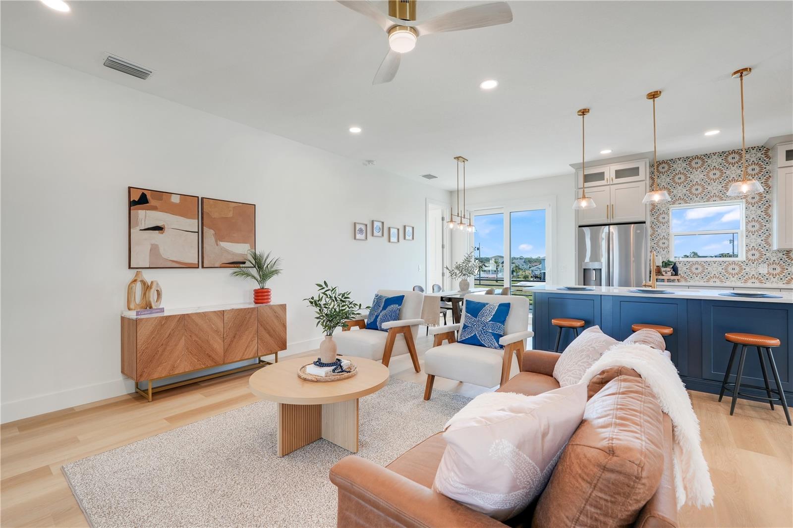 HERNANDO BEACH - Residential