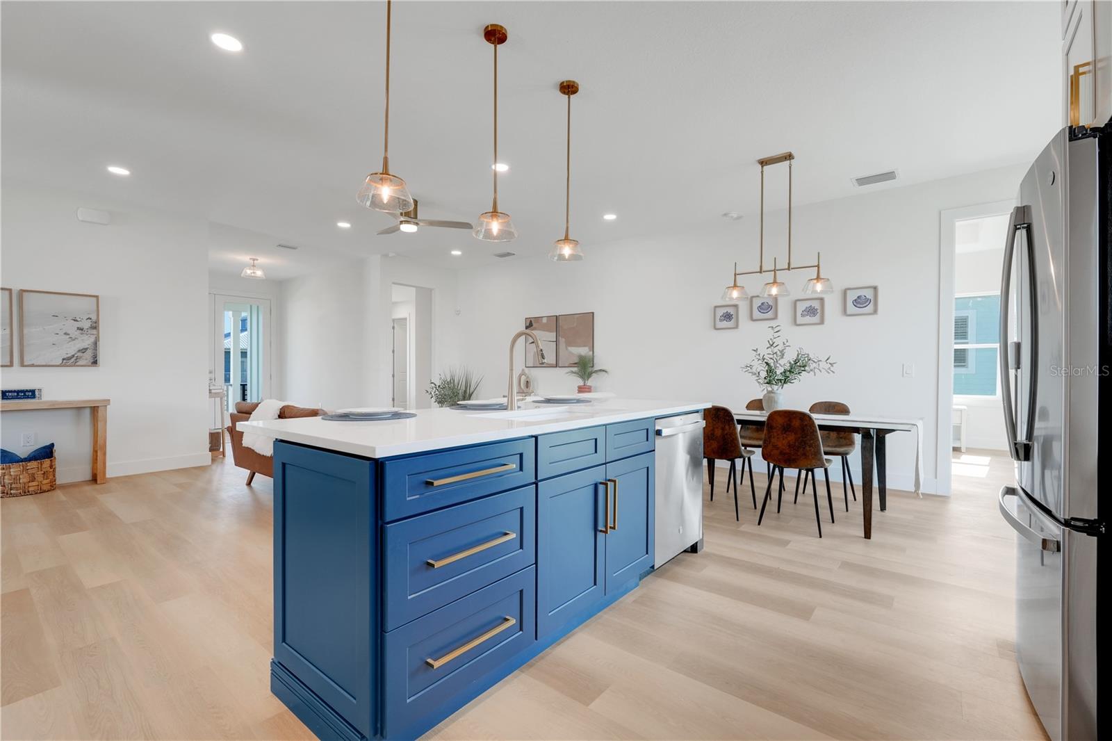 HERNANDO BEACH - Residential