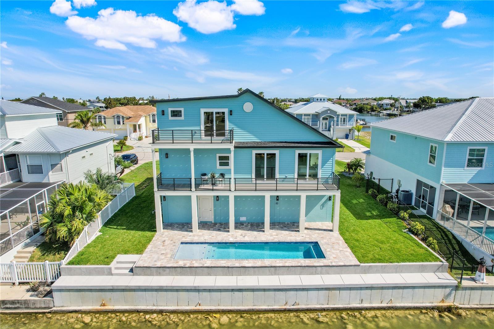 HERNANDO BEACH - Residential