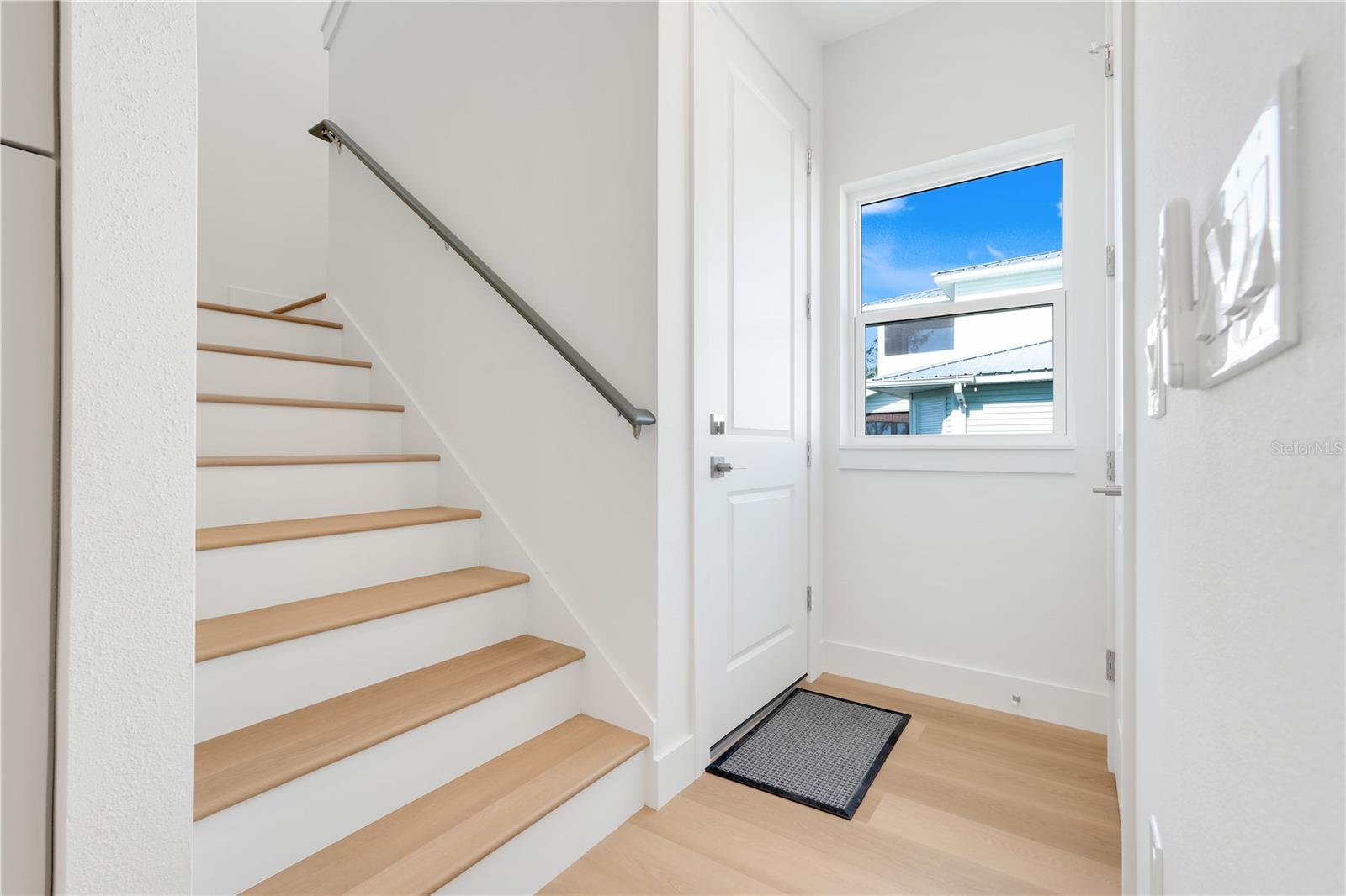 HERNANDO BEACH - Residential