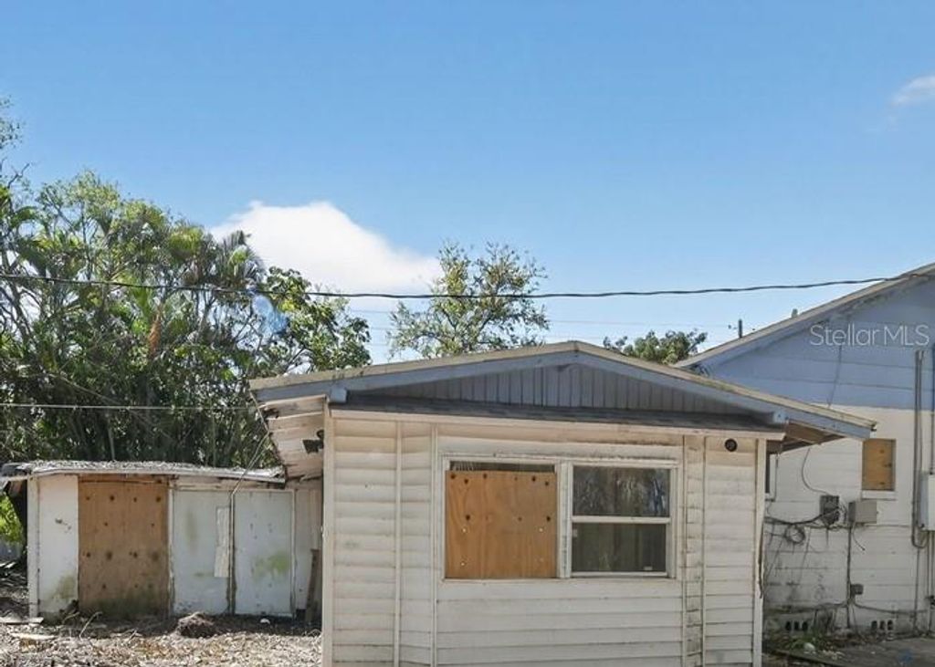 Photo of 617 32nd St St W, Bradenton,, FL 34205 (MLS # O6381660)