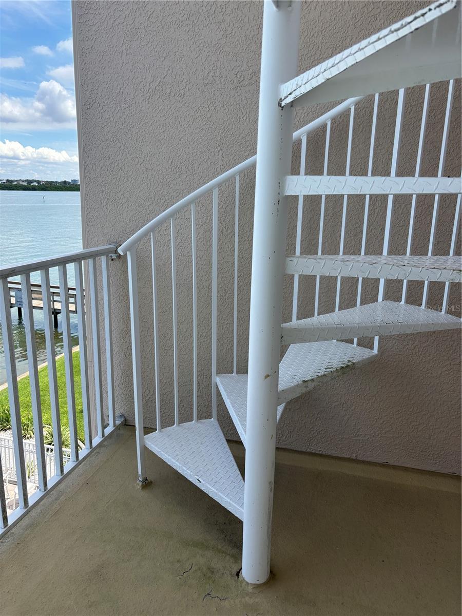 BRIGHTWATER TWNHMS - Residential Lease