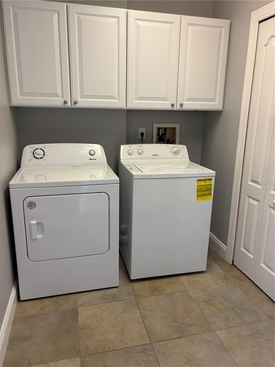 BRIGHTWATER TWNHMS - Residential Lease