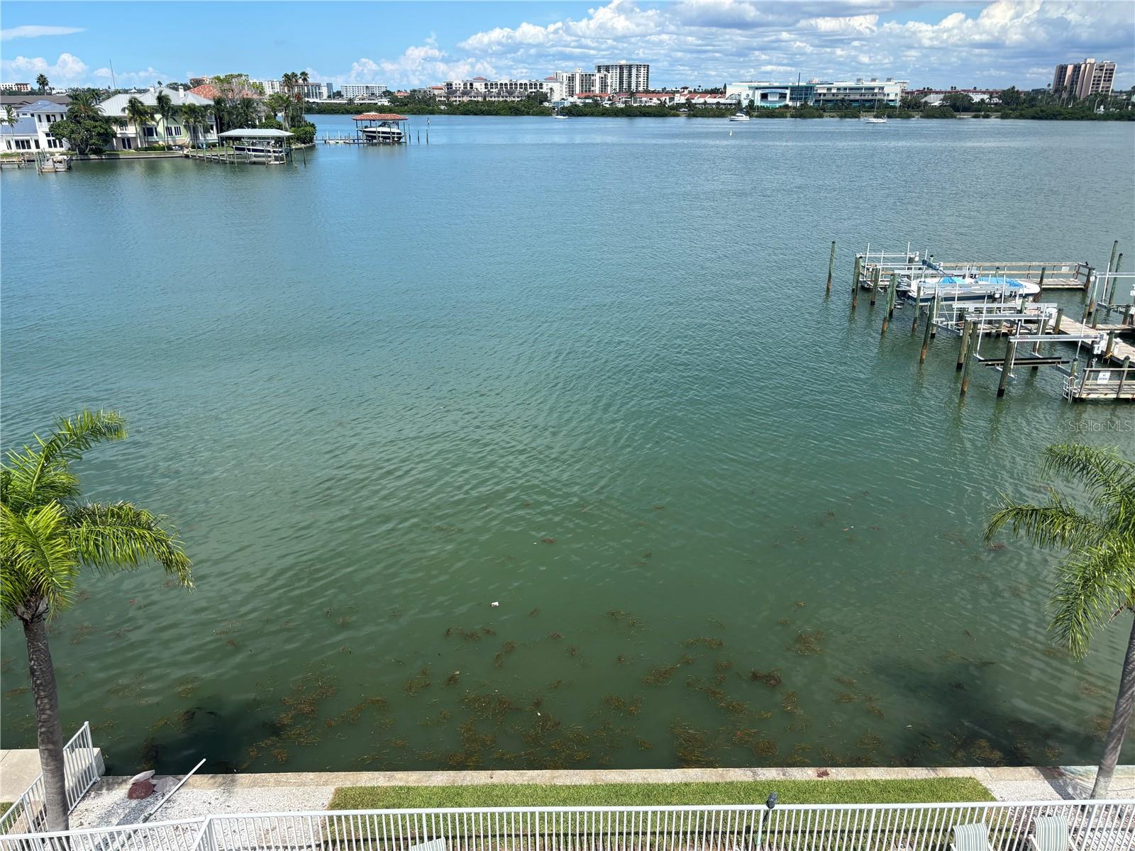 BRIGHTWATER TWNHMS - Residential Lease