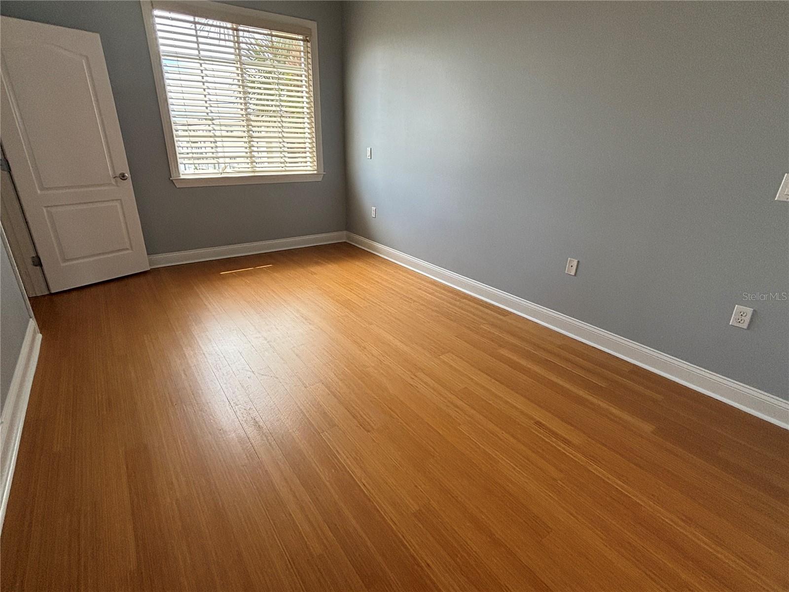 BRIGHTWATER TWNHMS - Residential Lease
