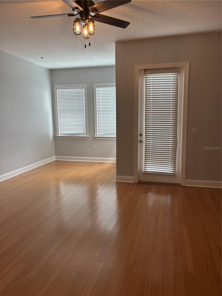 BRIGHTWATER TWNHMS - Residential Lease