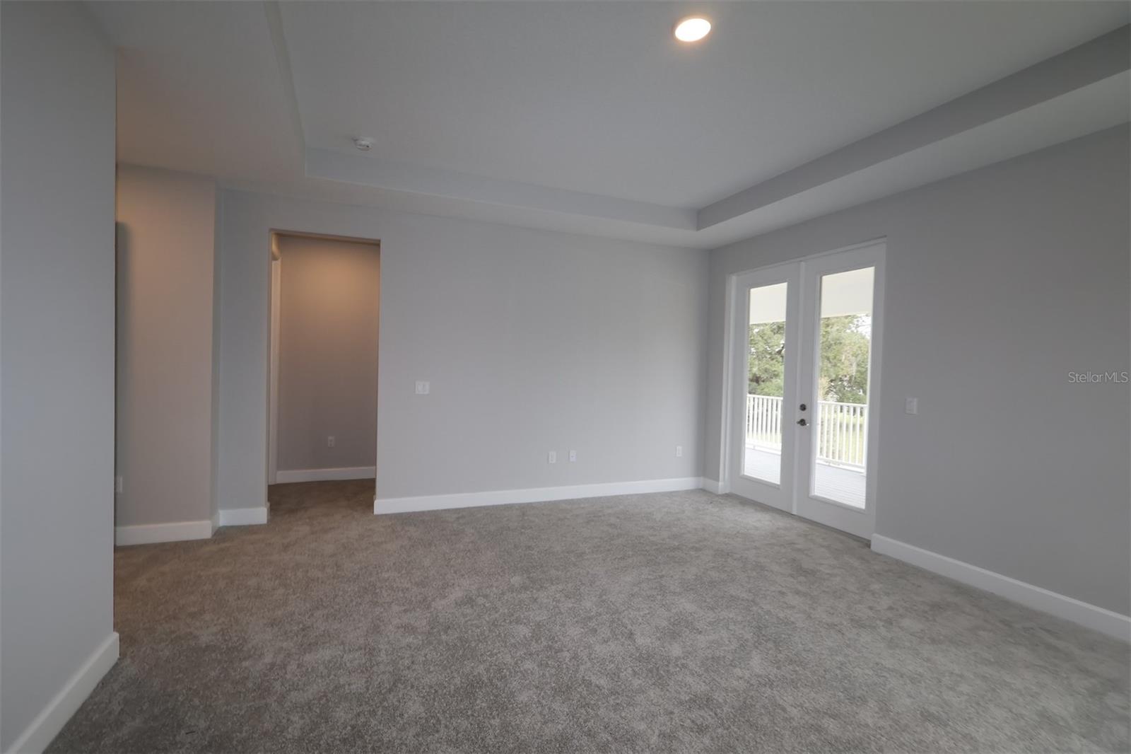 WILLOW RUN - Residential