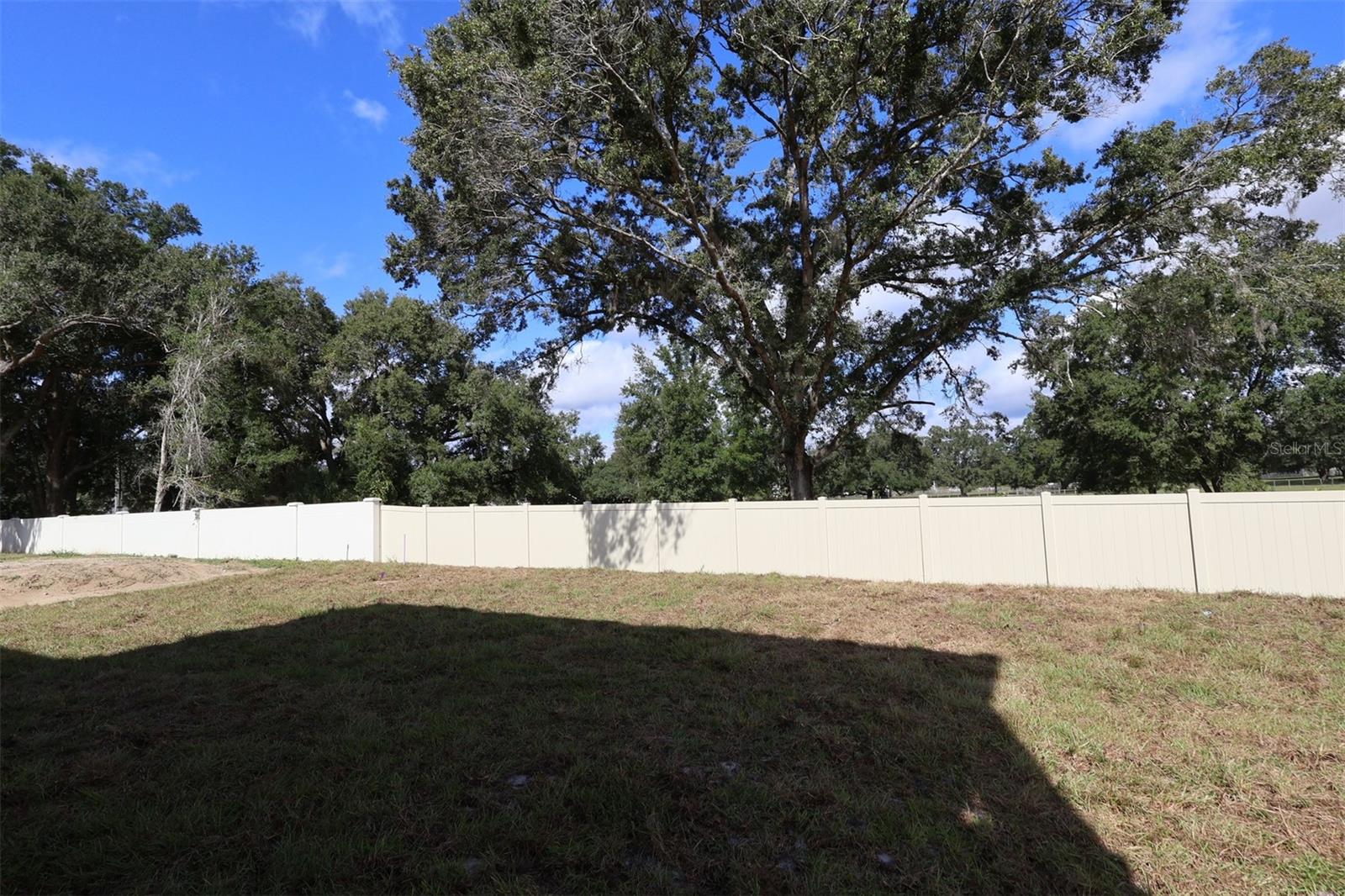 WILLOW RUN - Residential