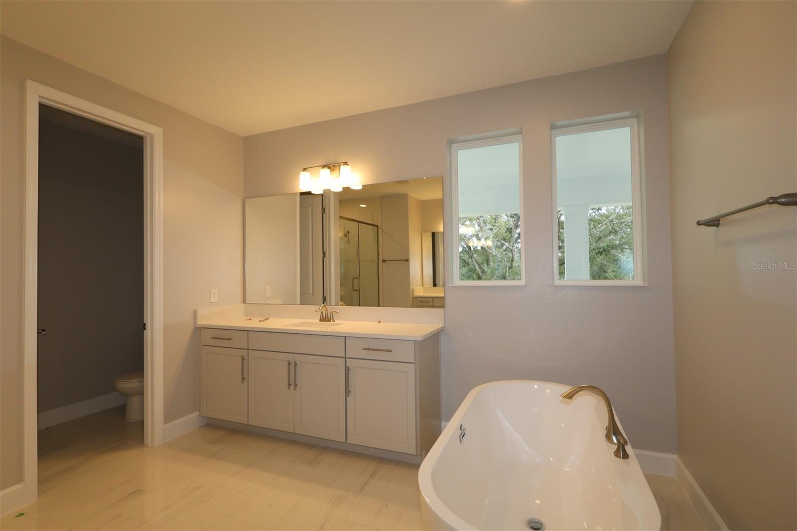 WILLOW RUN - Residential