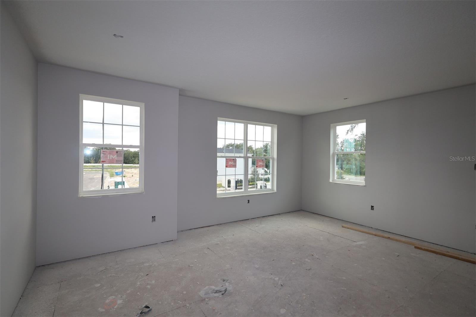 WILLOW RUN - Residential