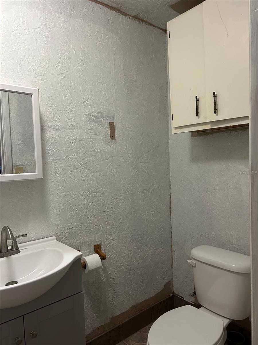 LOCHLOSSA FARMS - Residential