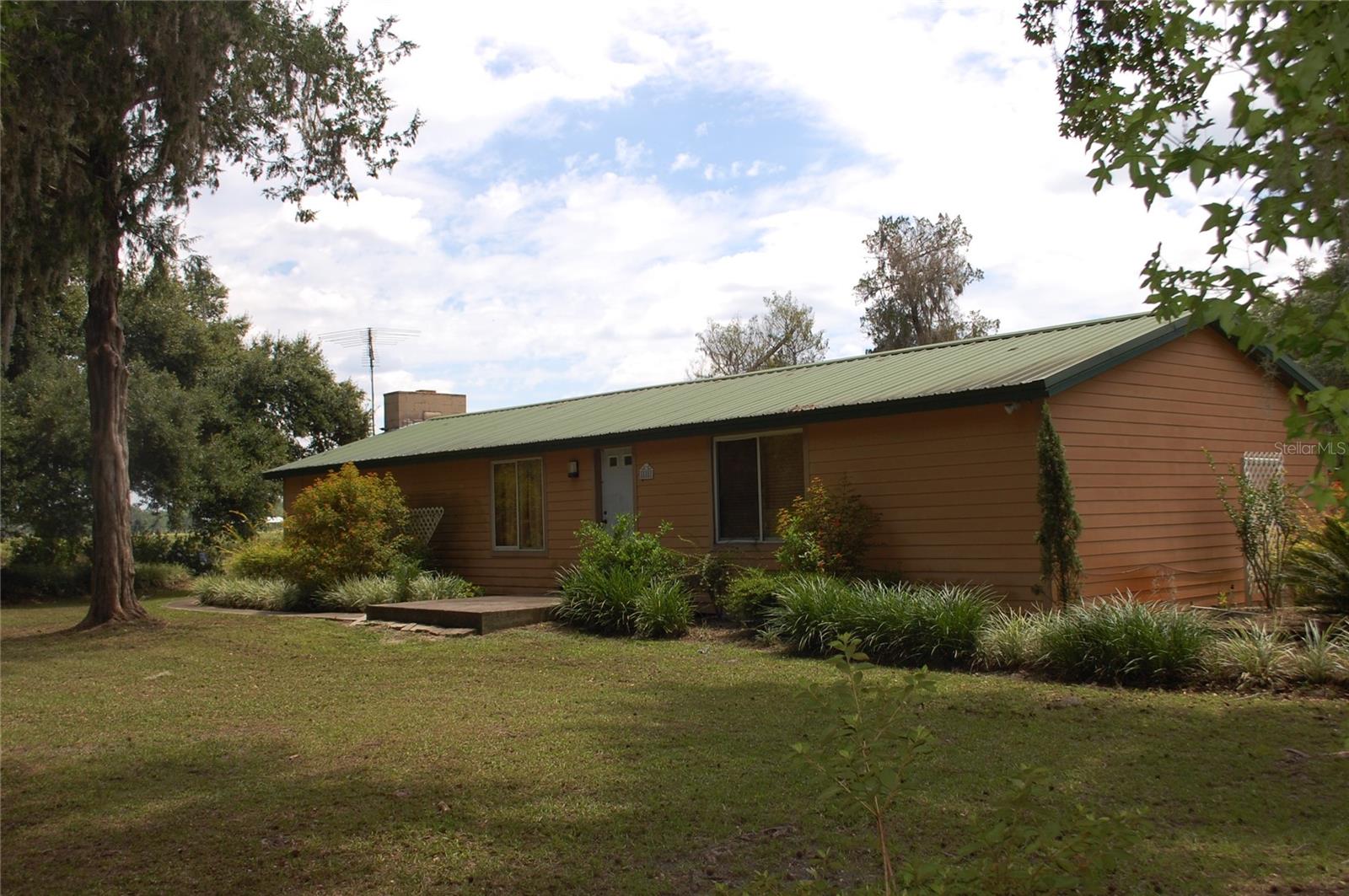 LOCHLOSSA FARMS - Residential