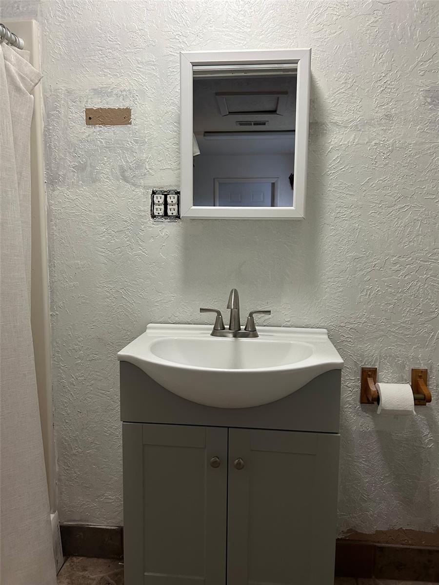 LOCHLOSSA FARMS - Residential