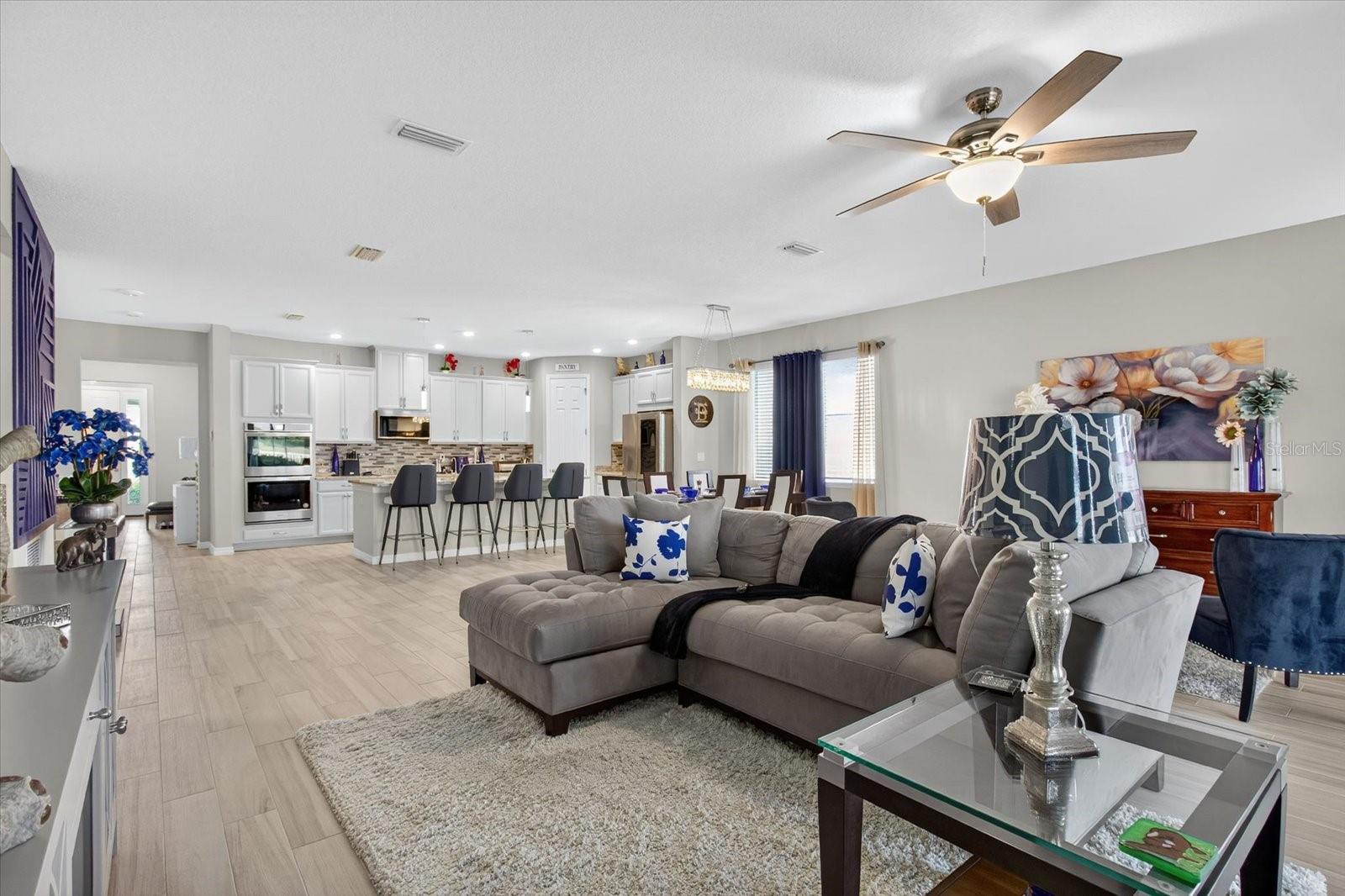 RESERVE/PRADERA-PH 2 - Residential