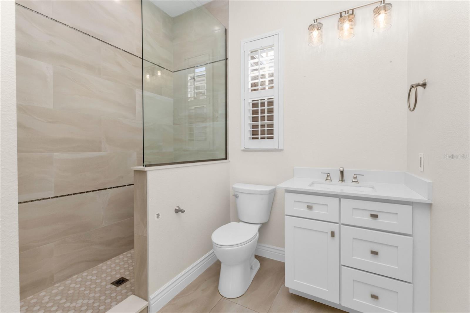 CLEVELAND NORTH - Residential