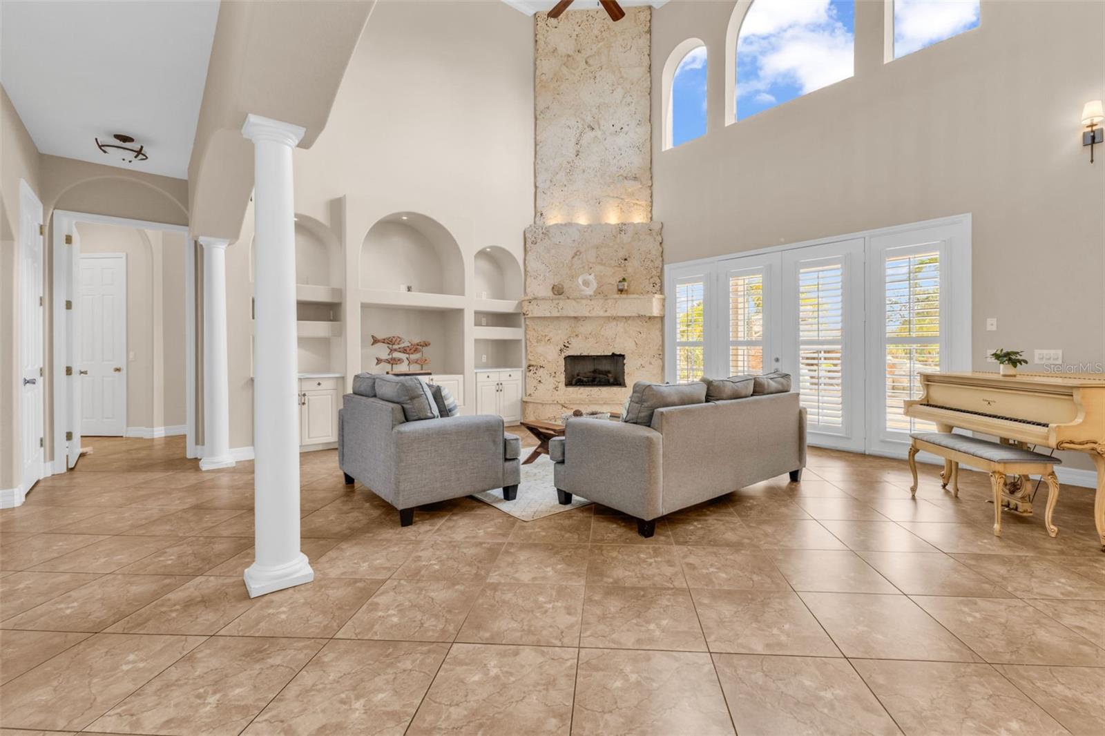 CLEVELAND NORTH - Residential