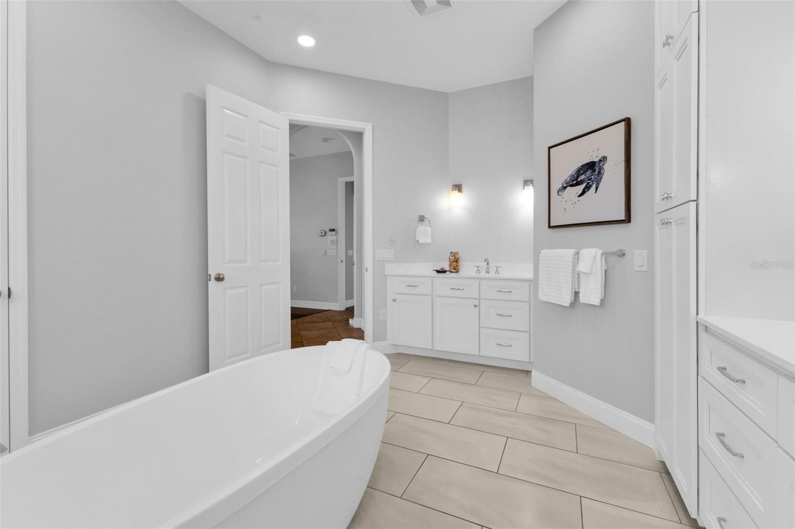 CLEVELAND NORTH - Residential