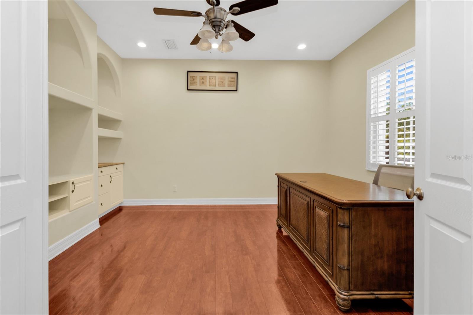 CLEVELAND NORTH - Residential