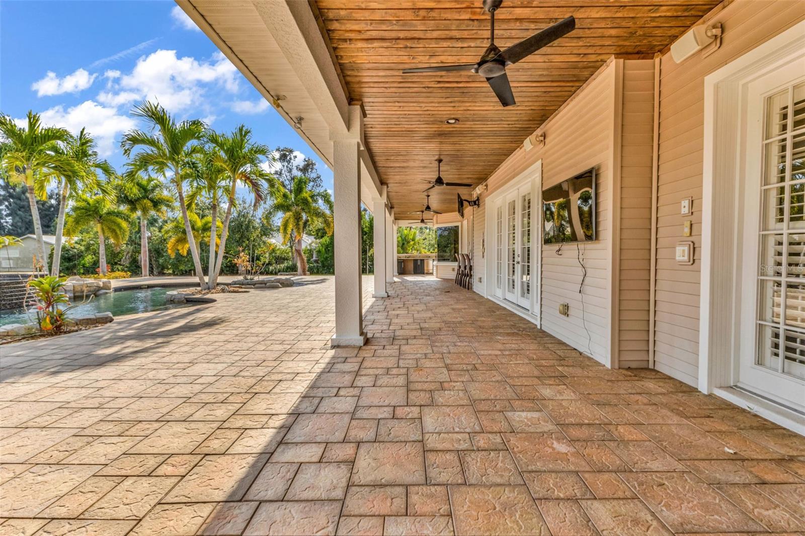 CLEVELAND NORTH - Residential