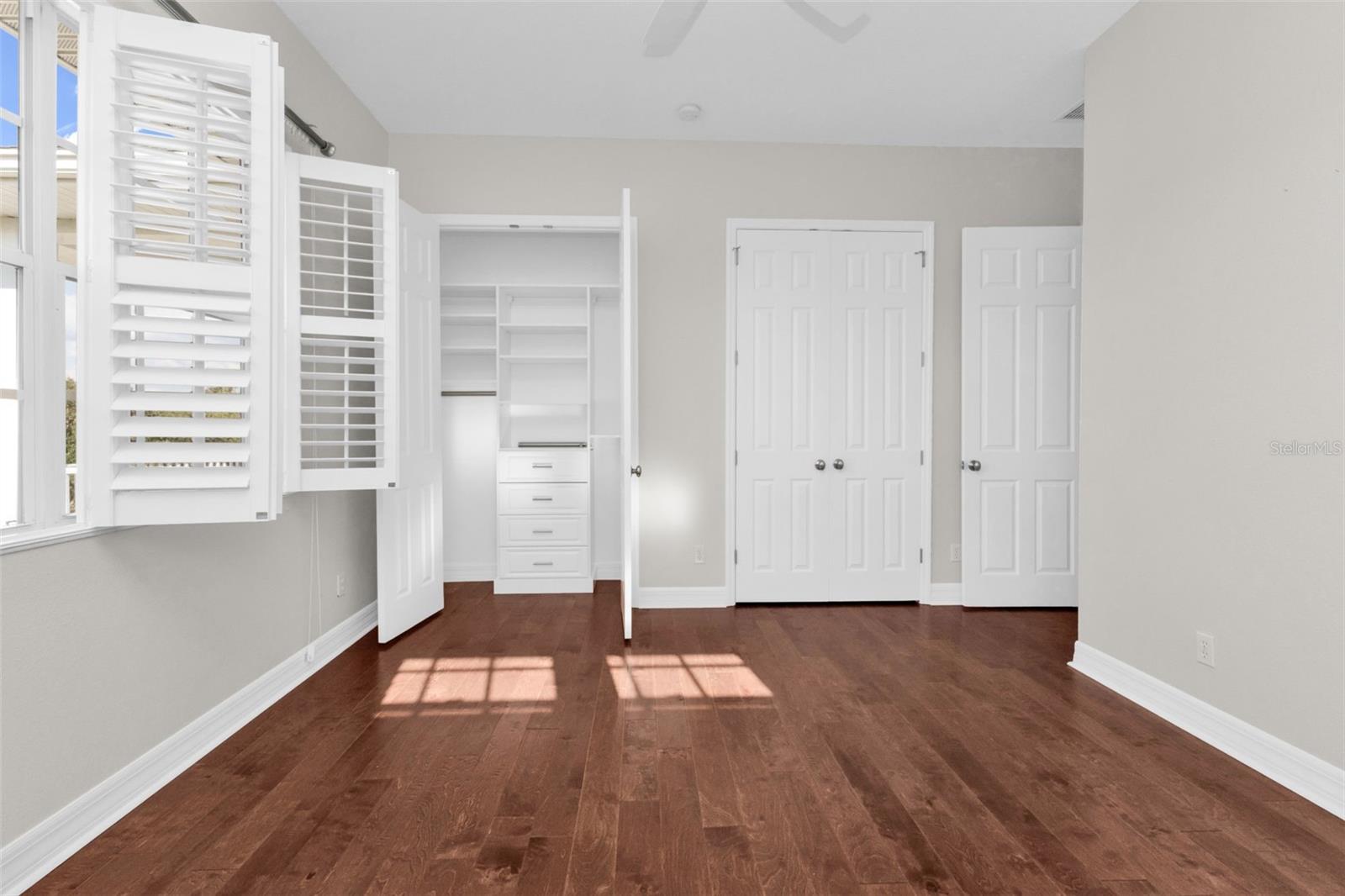 CLEVELAND NORTH - Residential