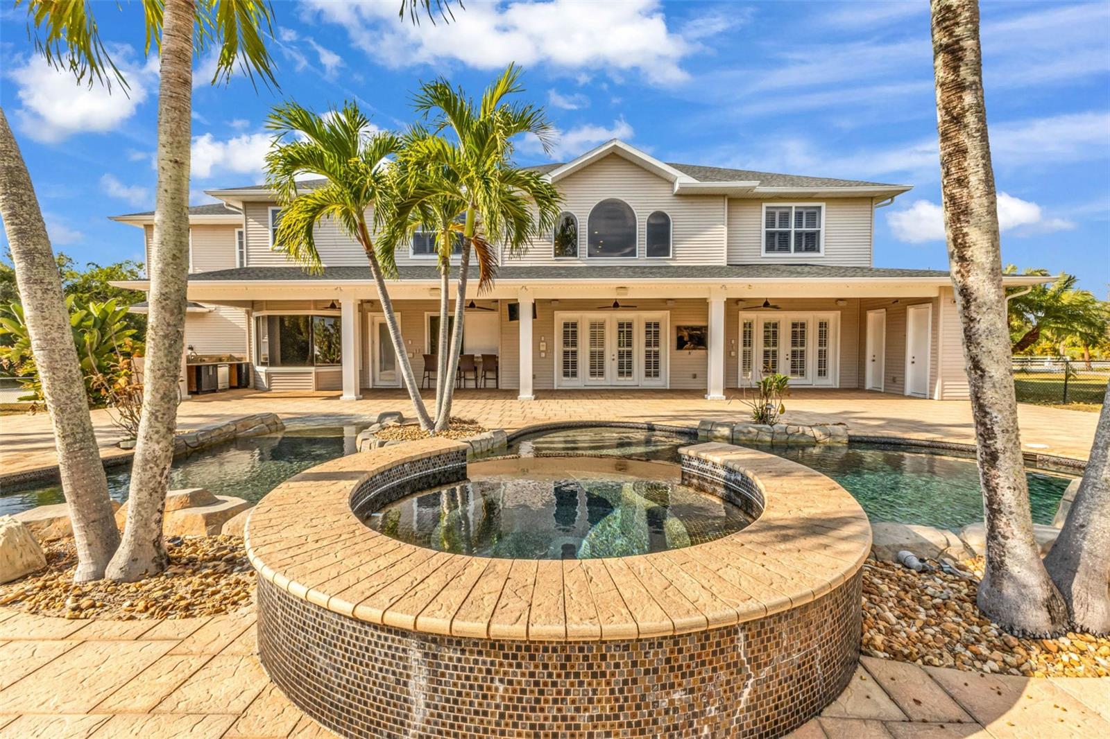 CLEVELAND NORTH - Residential