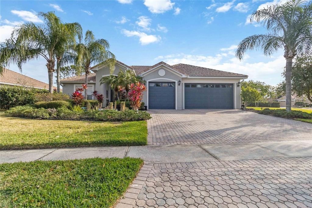 Photo of 3564 Somerset Circle, Kissimmee, FL 34746 (MLS # O6376184)