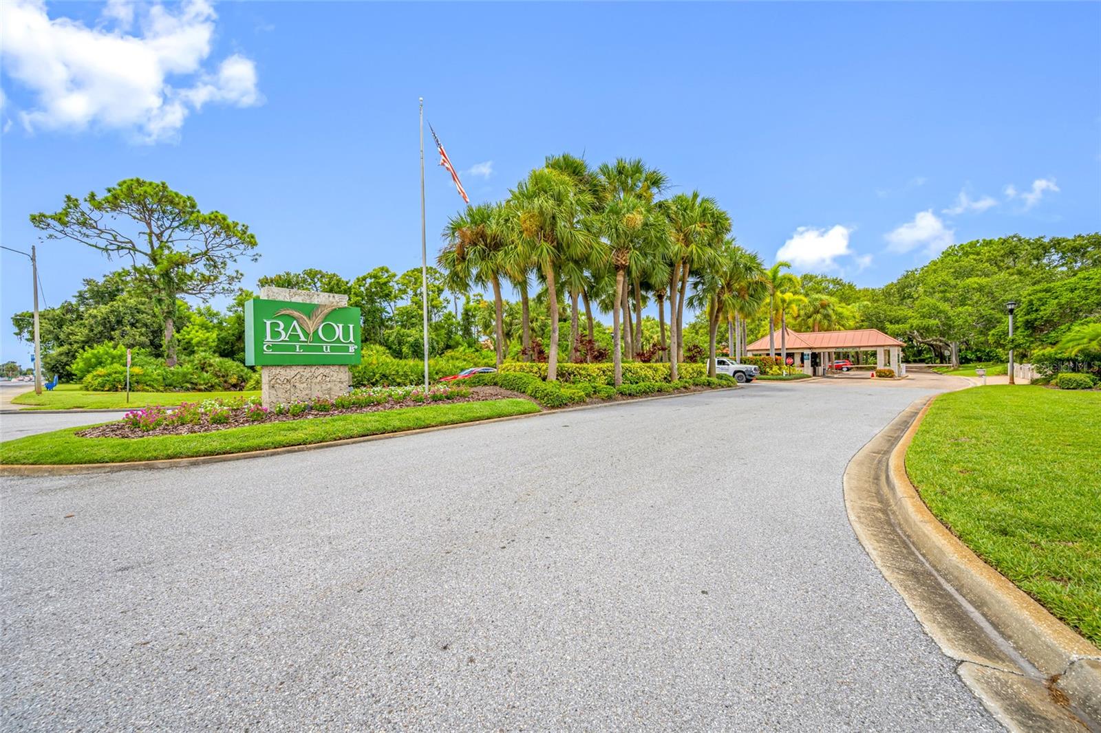 BAYOU CLUB ESTATES TR 5 PH 4 - Residential