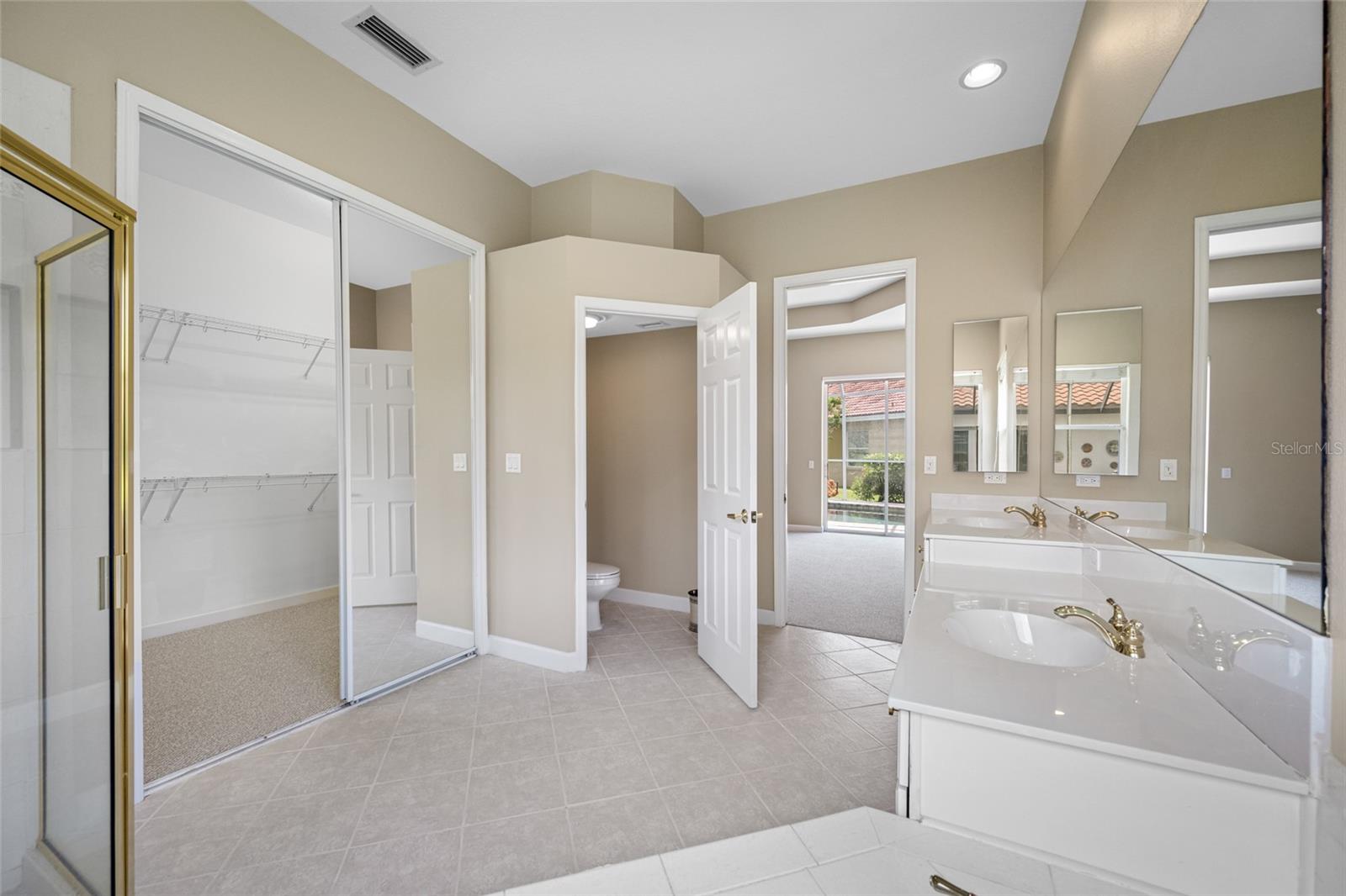 BAYOU CLUB ESTATES TR 5 PH 4 - Residential