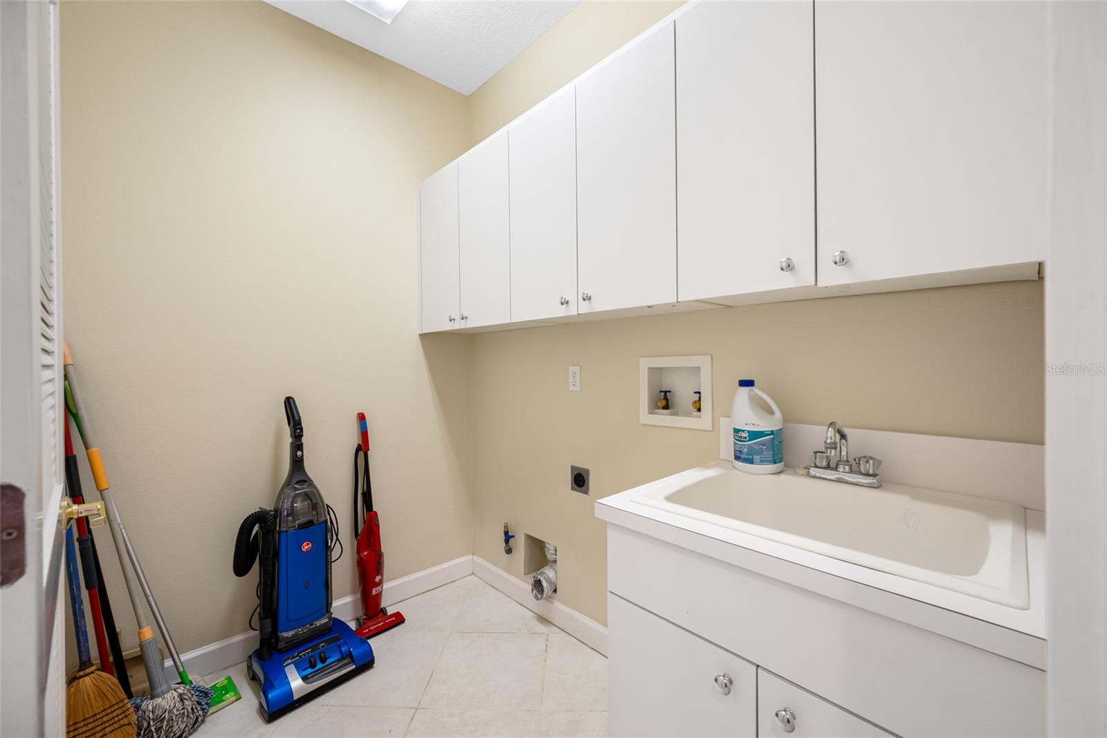 BAYOU CLUB ESTATES TR 5 PH 4 - Residential