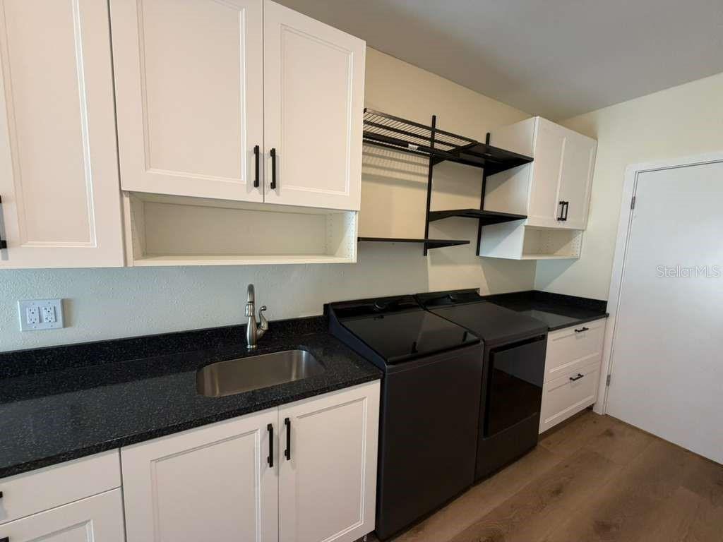 SABAL POINT SABAL GLEN AT - Residential