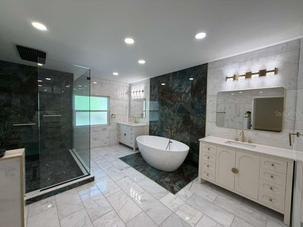 SABAL POINT SABAL GLEN AT - Residential