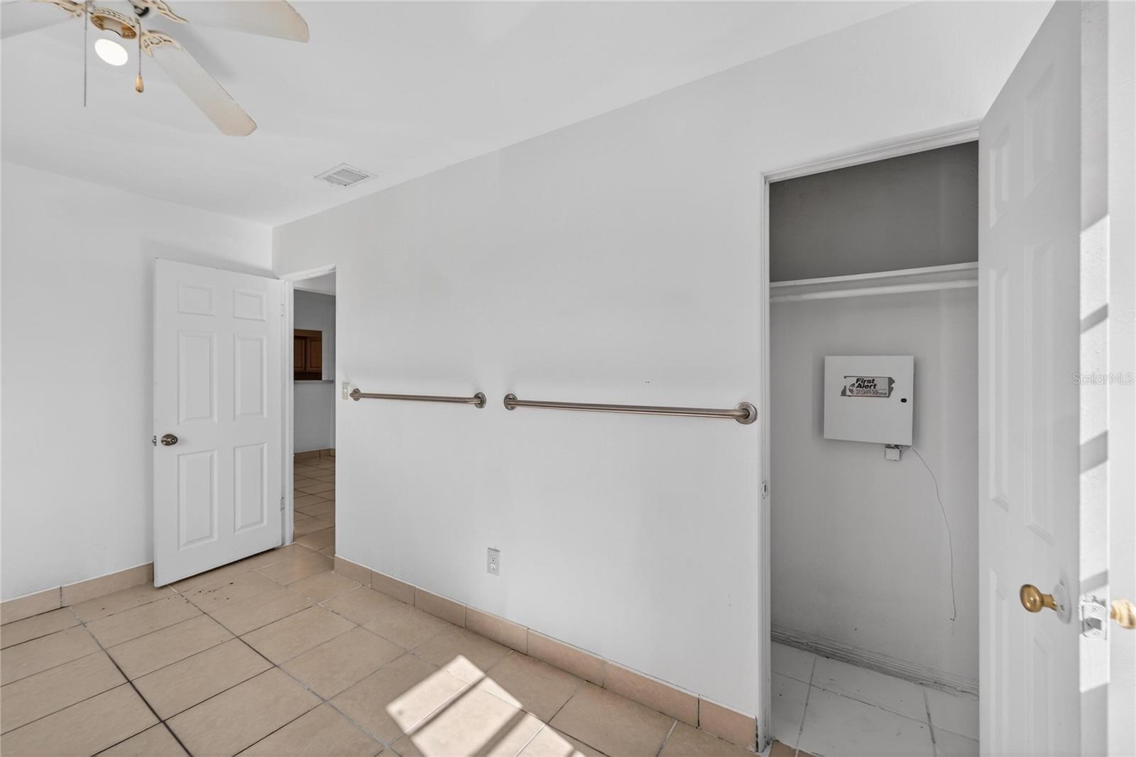 ROCHESTER HEIGHTS - Residential