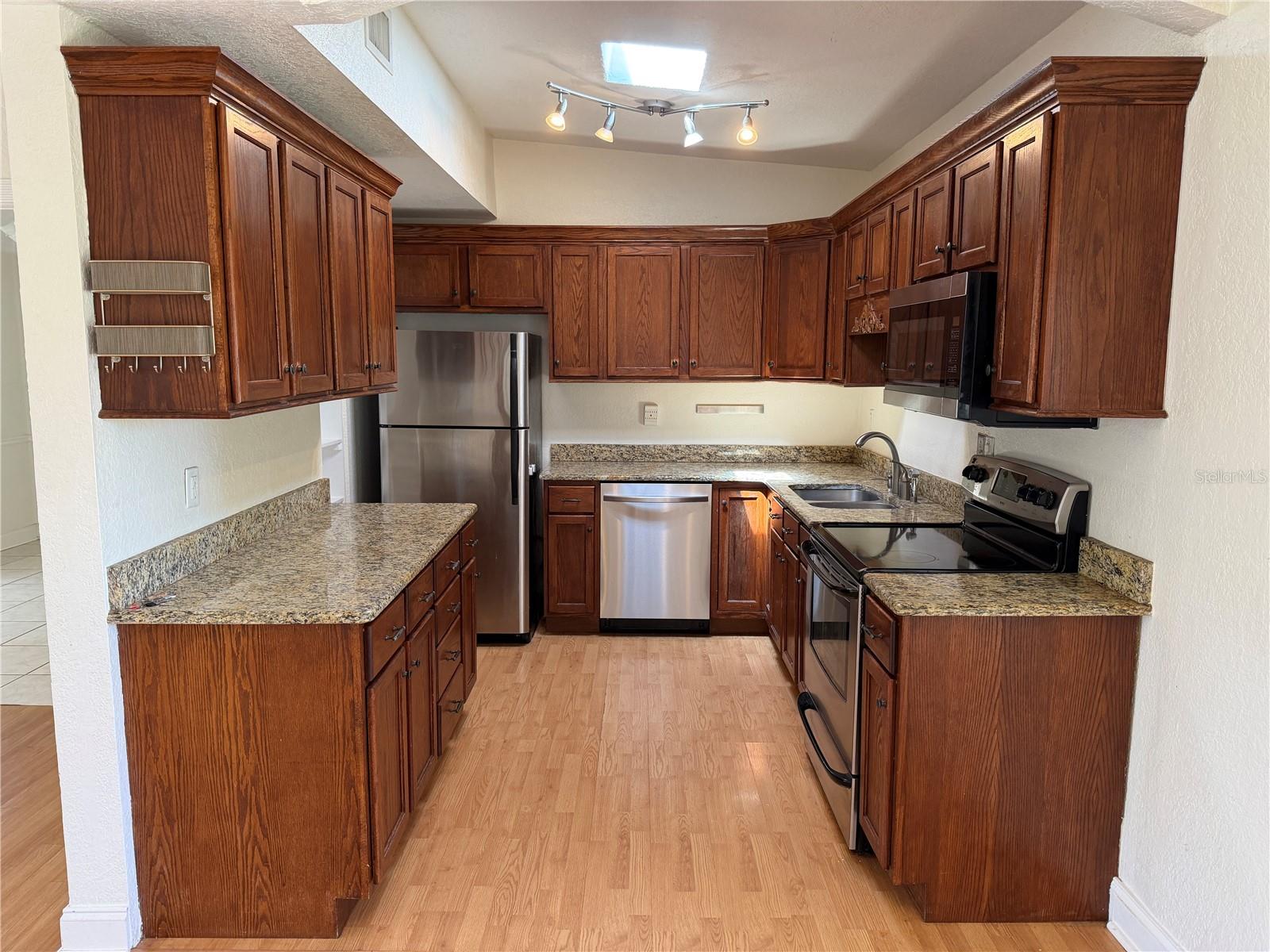 KENILWORTH SHORES SEC 07 - Residential