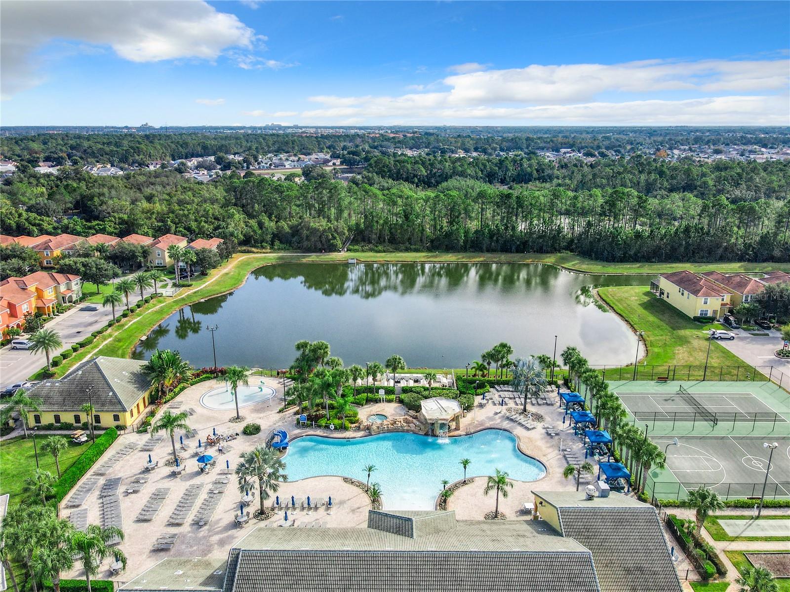 PARADISE PALMS RESIDENCE PH 02 - Residential