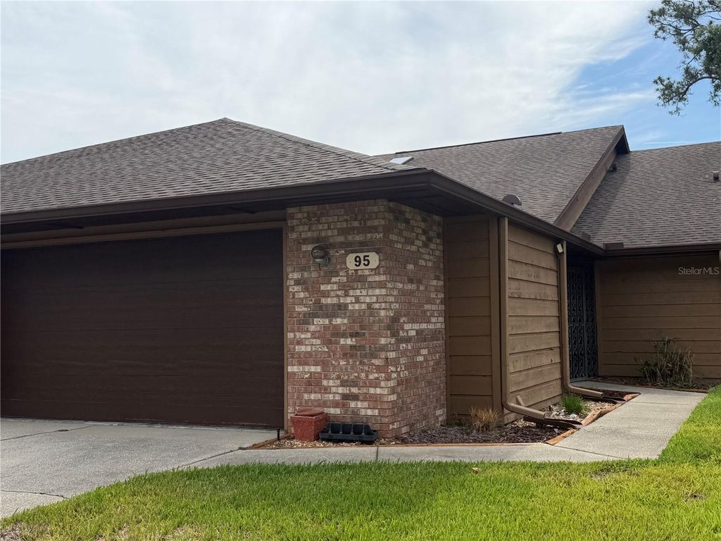 Photo of 95 Cotton Seed Trail, Ormond Beach, FL 32174 (MLS # V4948975)