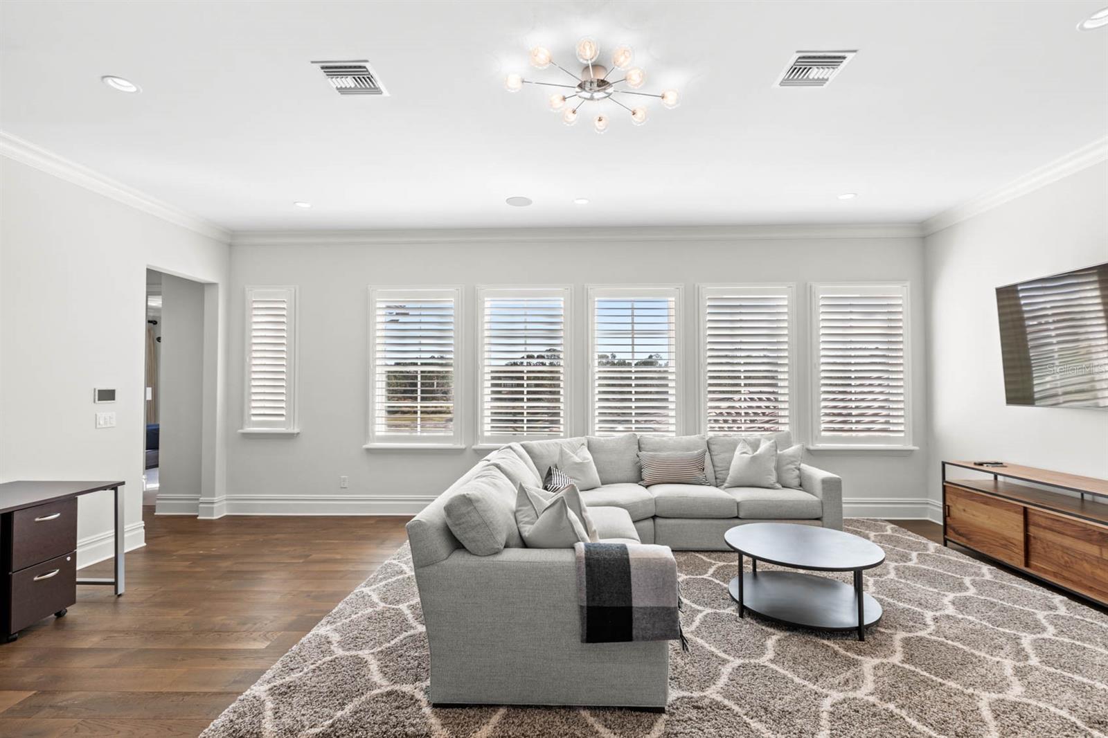 GOLDEN OAK PH 4 - Residential