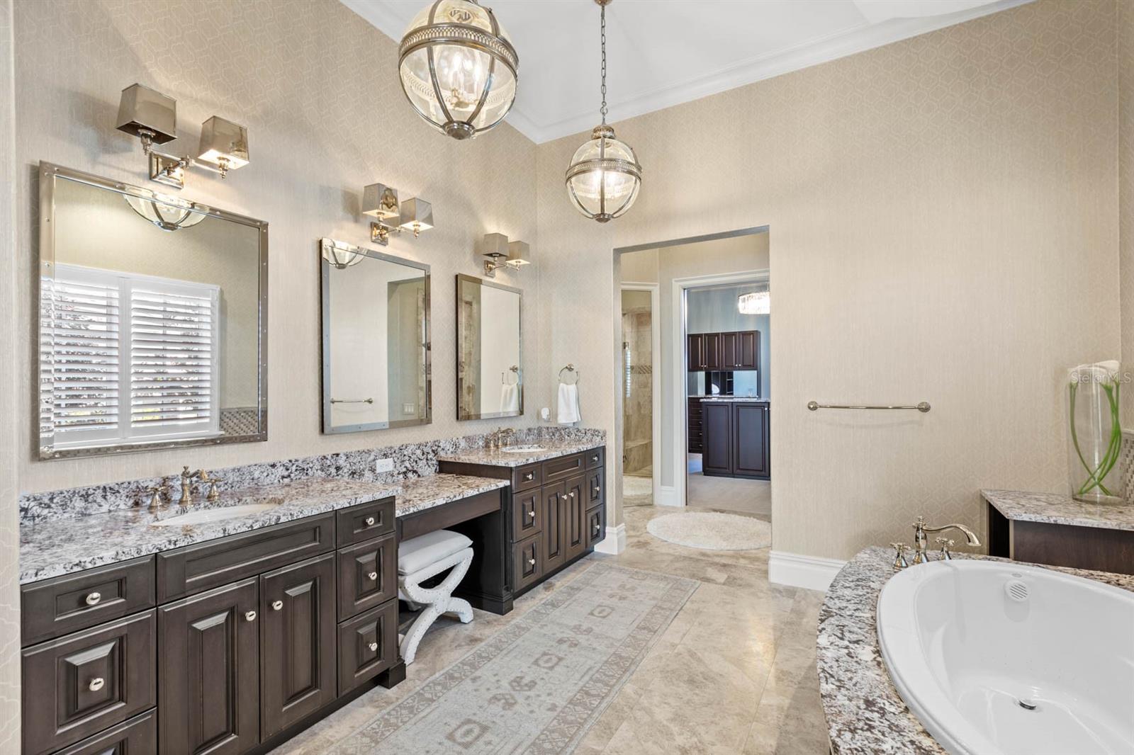 GOLDEN OAK PH 4 - Residential