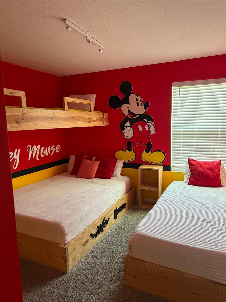 SOLARA RESORT VACATION VILLAS REP - Residential