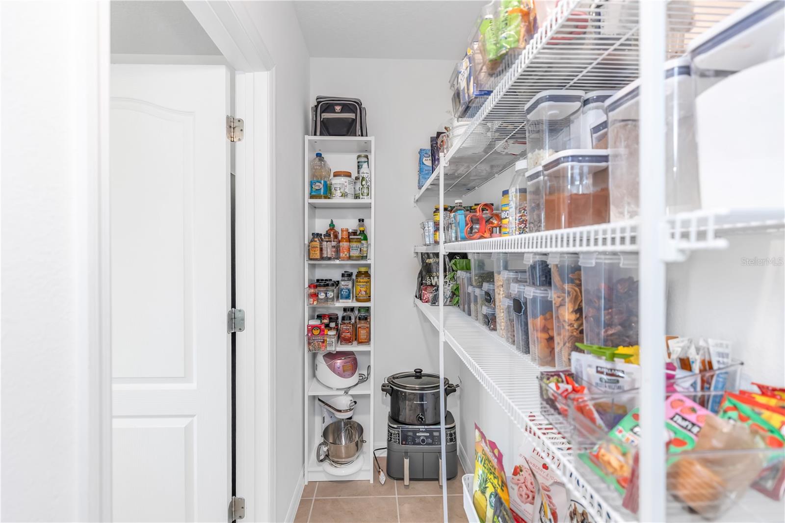 3536 SUNGROVE CIRCLE