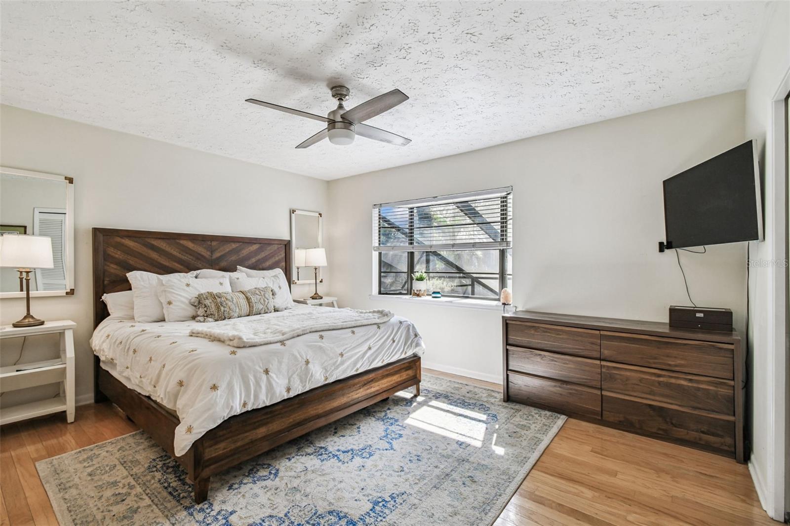 LE REFUGE A CONDO - Residential