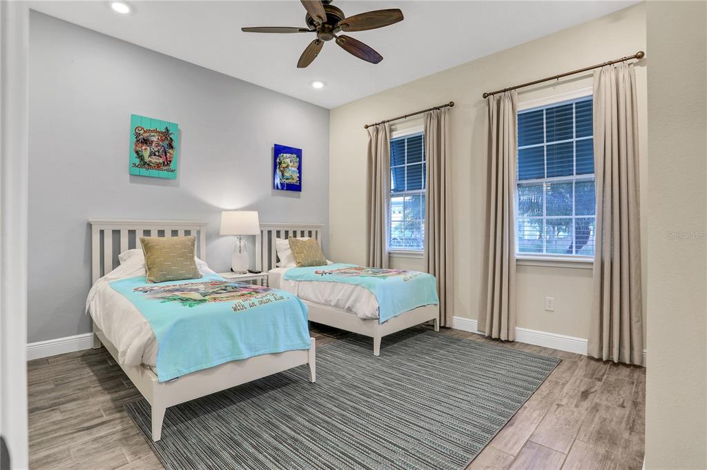 ROLLING OAKS PH 5 - Residential