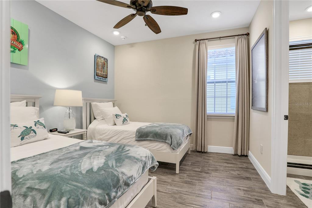 ROLLING OAKS PH 5 - Residential