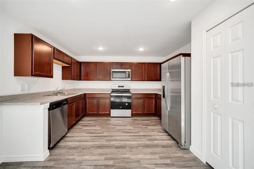 Photo of 816 Cardinal Way, Kissimmee, FL 34759 (MLS # O6361056)