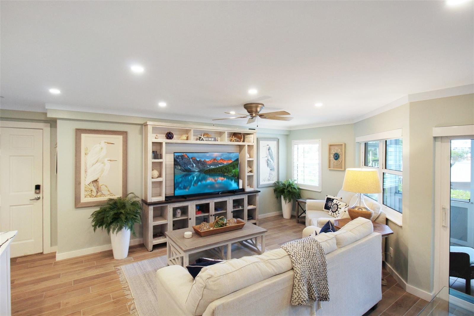 GULF & BAY CLUB BAYSIDE - Residential Lease