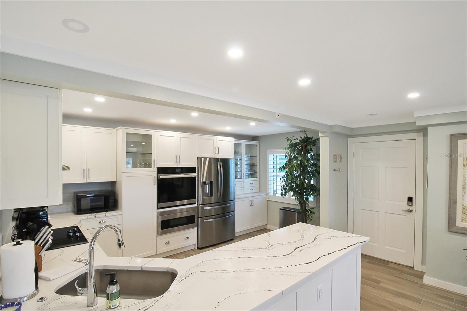 GULF & BAY CLUB BAYSIDE - Residential Lease