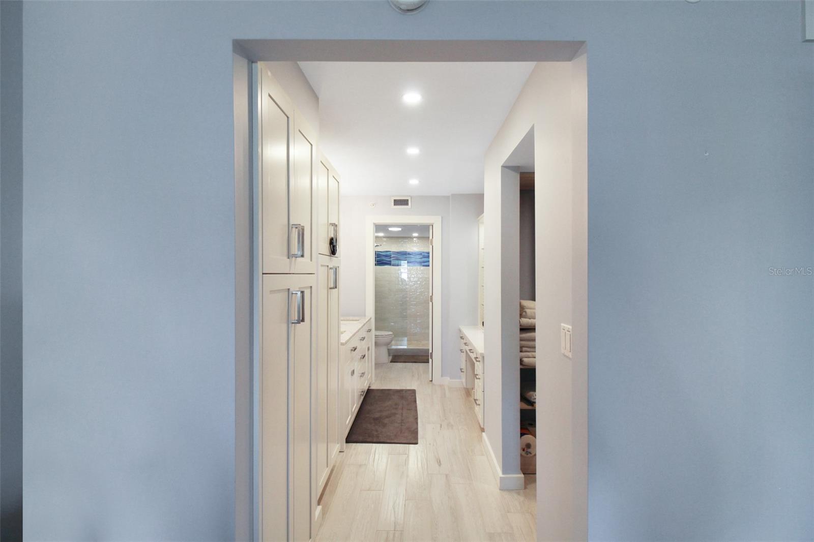 GULF & BAY CLUB BAYSIDE - Residential Lease