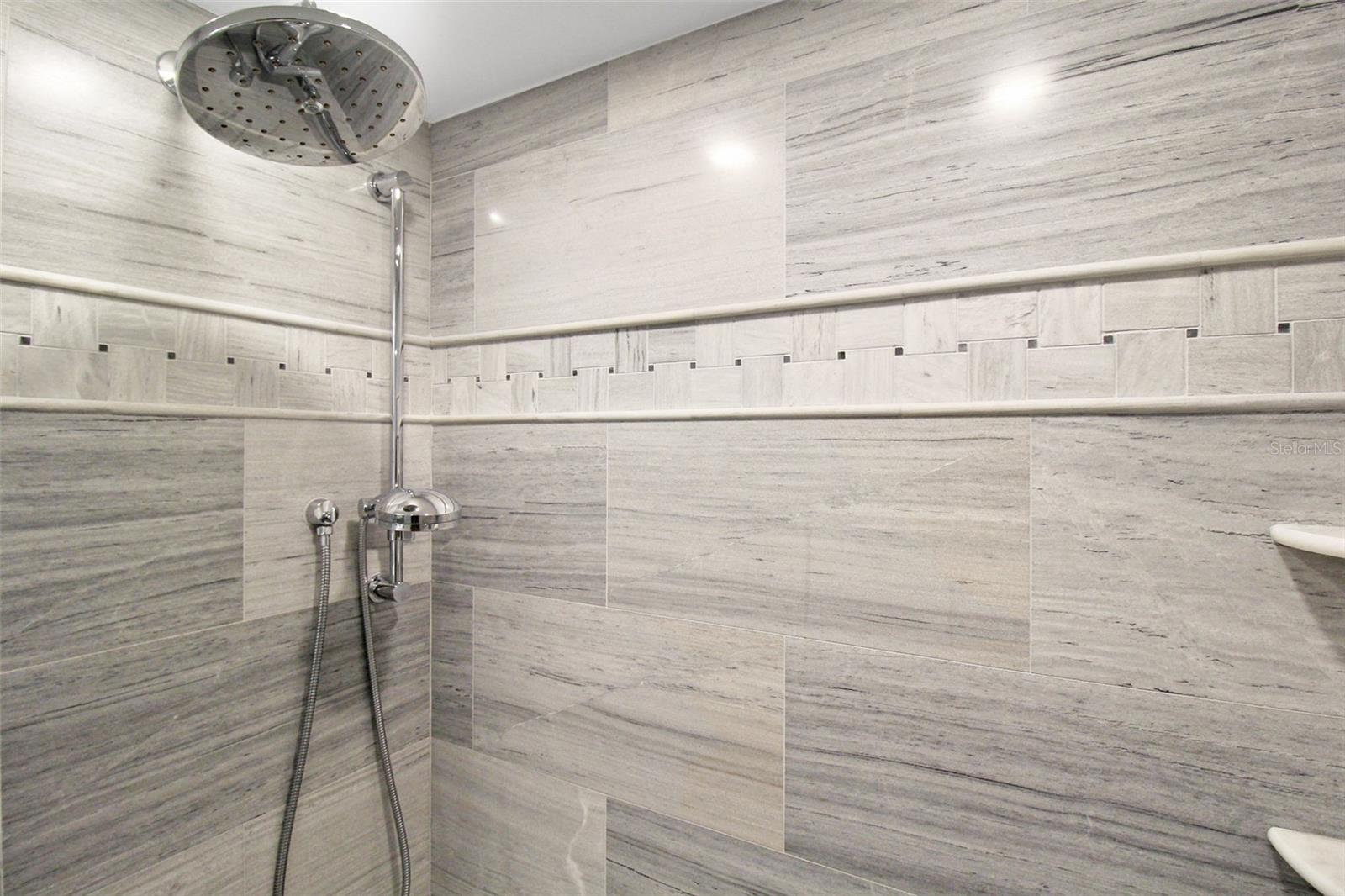 GULF & BAY CLUB BAYSIDE - Residential Lease